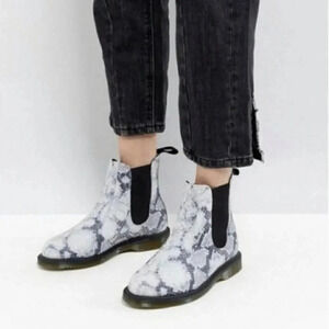 Dr. Doc Martens Flora Snakeskin Asciano Chelsea Boot Boots Women's Size 8